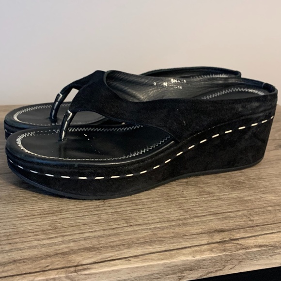 🌺DONALD PLINER Shana Black Suede Leather Sandal 8 - Picture 3 of 9